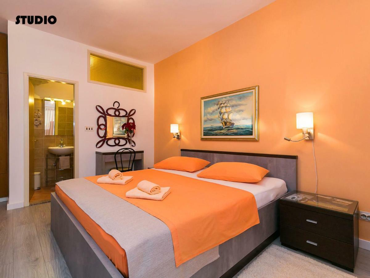 Apartments Nives Porec Ngoại thất bức ảnh